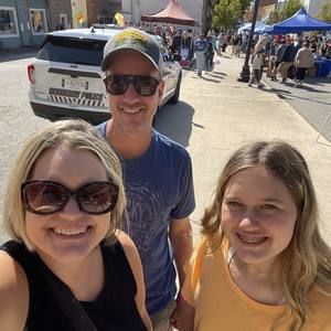 Meet your Posher, Suzanne